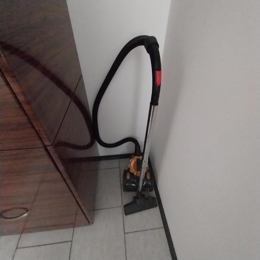 Souterrainwohnung 戈特马丁根 外观 照片